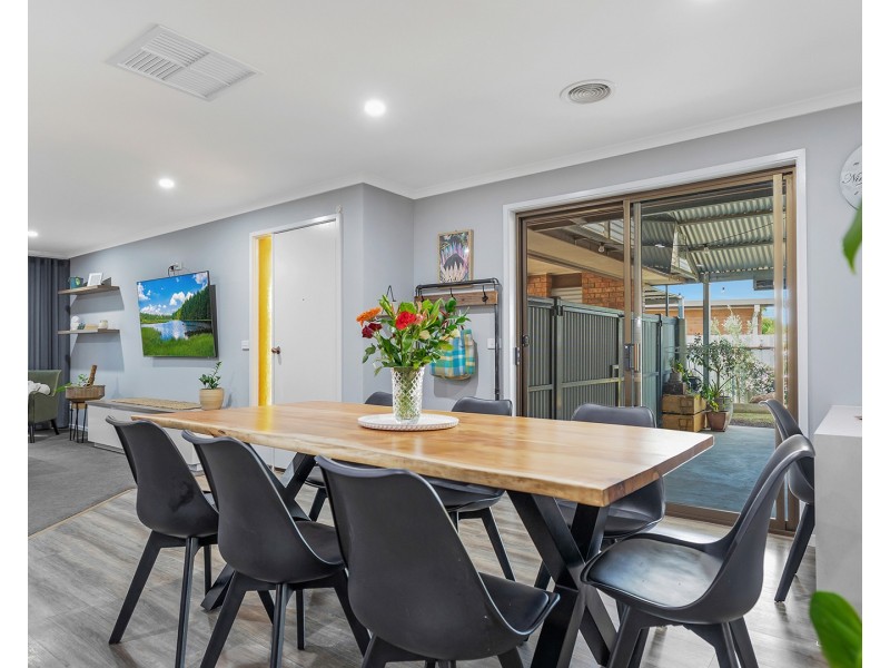 46 Adelaide Crescent, Echuca VIC 3564