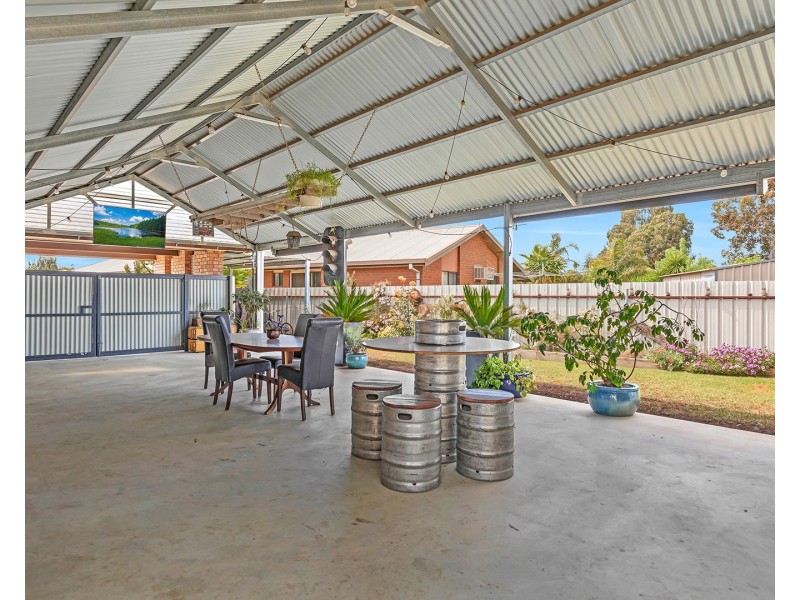 46 Adelaide Crescent, Echuca VIC 3564