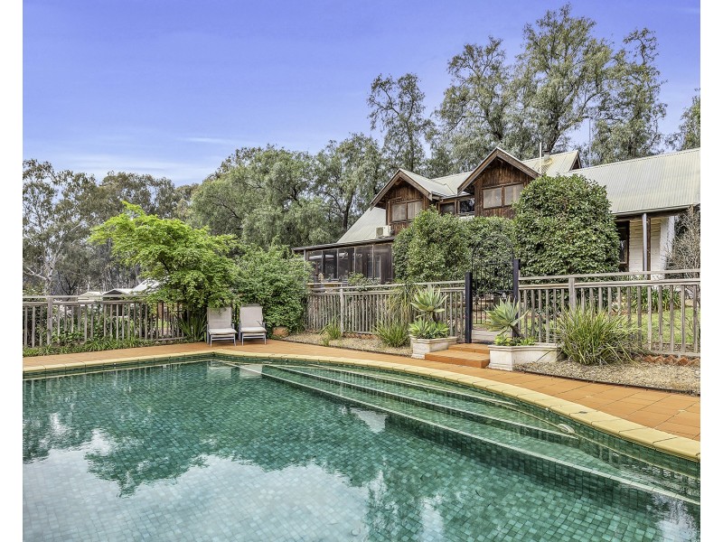 14 Hansen Street, Echuca VIC 3564