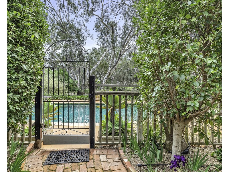 14 Hansen Street, Echuca VIC 3564