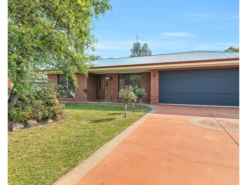 13 Aberdeen Way, Moama NSW 2731