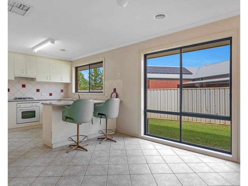 13 Aberdeen Way, Moama NSW 2731
