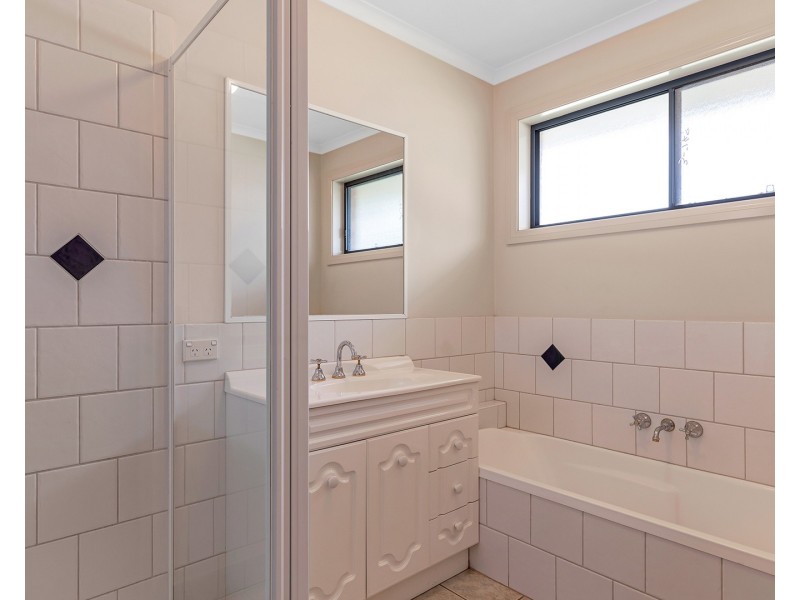 13 Aberdeen Way, Moama NSW 2731