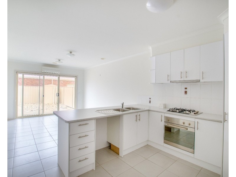 2/135 Goulburn Road, Echuca VIC 3564