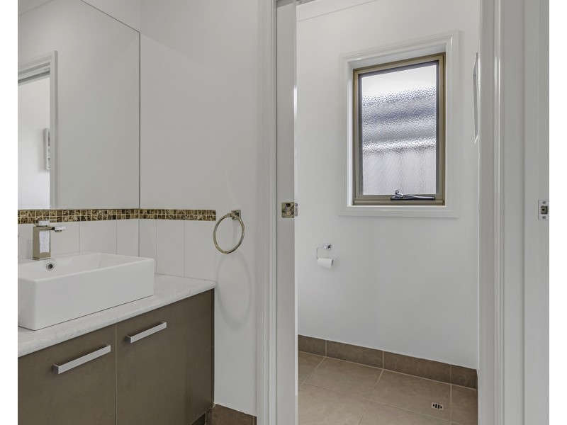 2/30-32 Porter Street, Moama NSW 2731