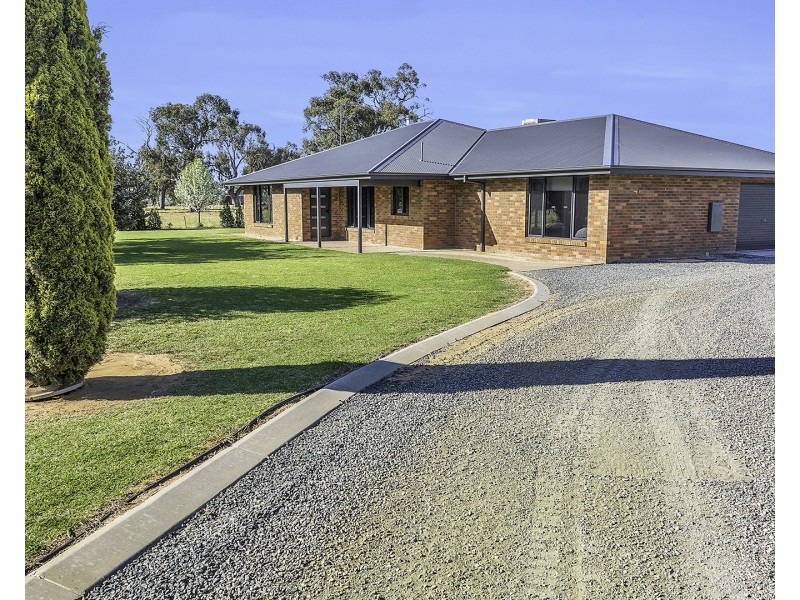 415 Mary Ann Road, Echuca VIC 3564