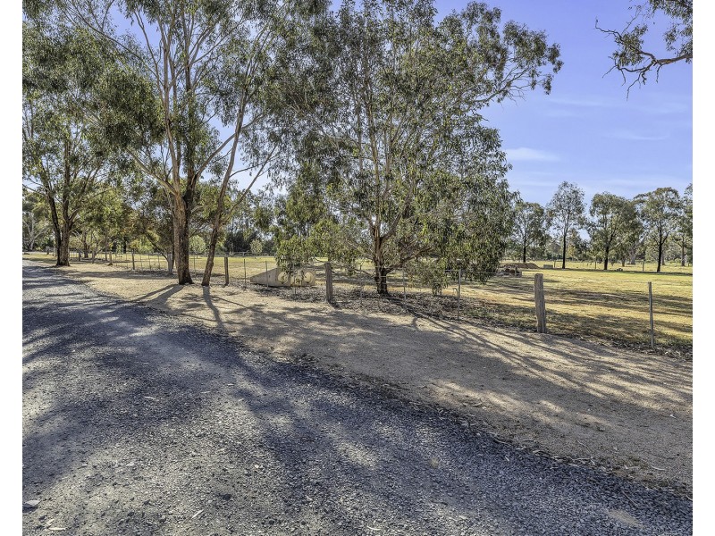 415 Mary Ann Road, Echuca VIC 3564