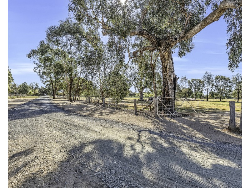 415 Mary Ann Road, Echuca VIC 3564