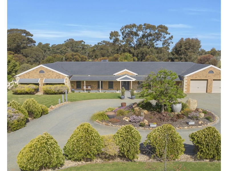 8 Ainsley Court, Echuca VIC 3564
