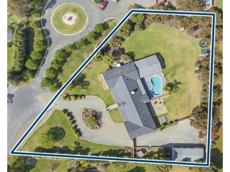 8 Ainsley Court, Echuca VIC 3564