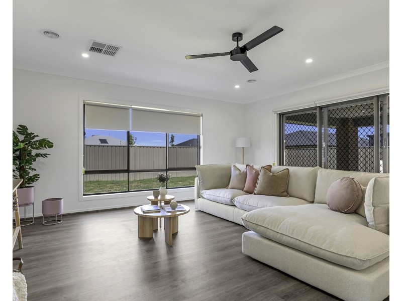 8 Olive Court, Echuca VIC 3564