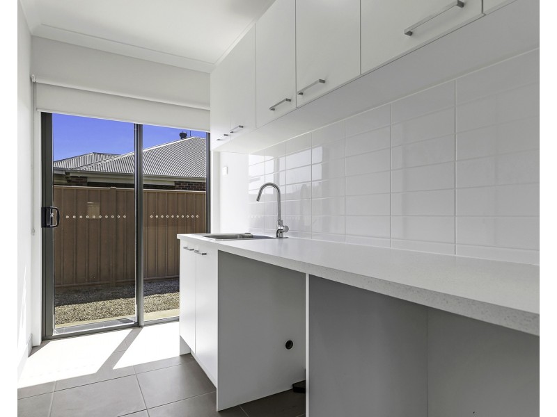 8 Olive Court, Echuca VIC 3564