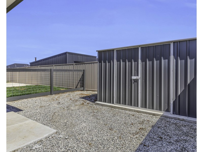 8 Olive Court, Echuca VIC 3564