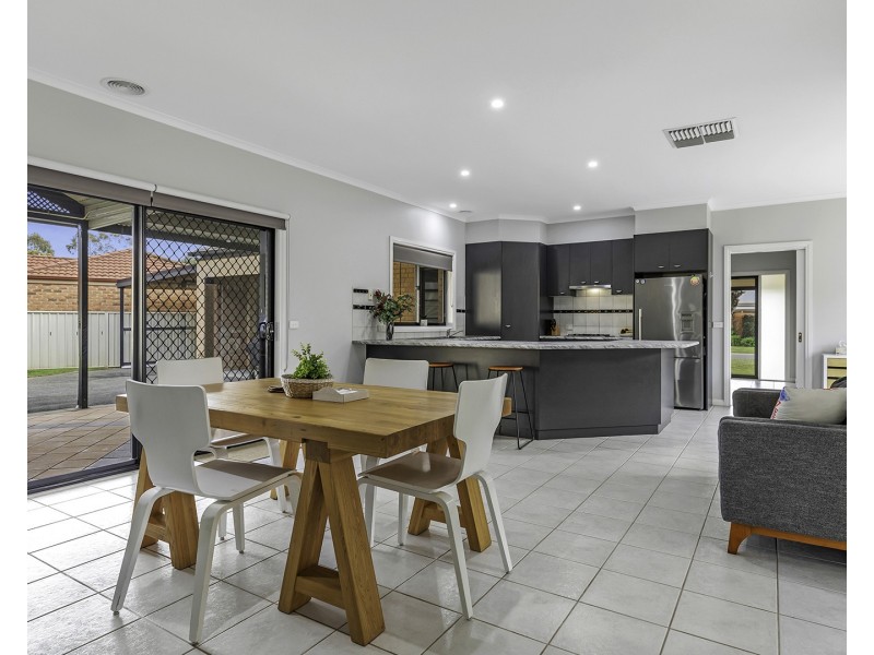 11 Orkney Court, Moama NSW 2731