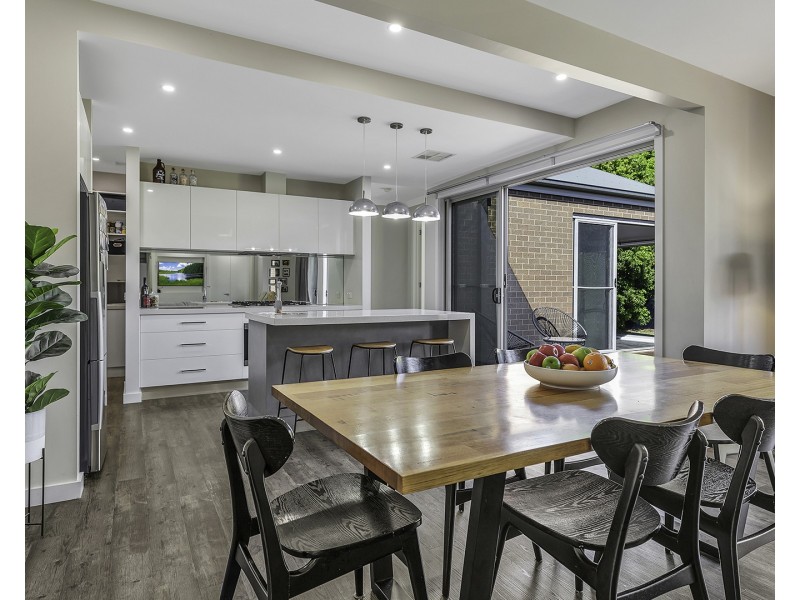 8 Forfar Drive, Moama NSW 2731