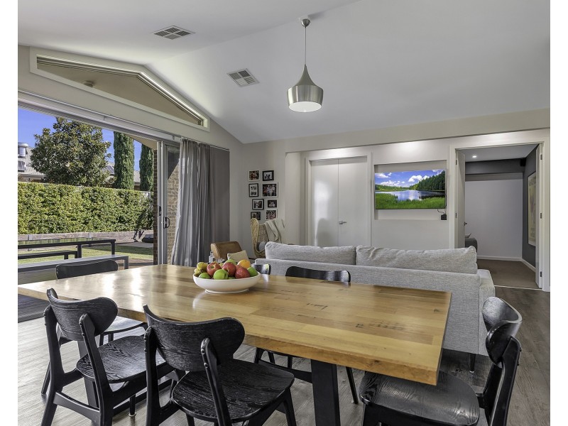 8 Forfar Drive, Moama NSW 2731