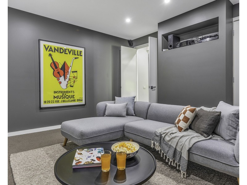8 Forfar Drive, Moama NSW 2731