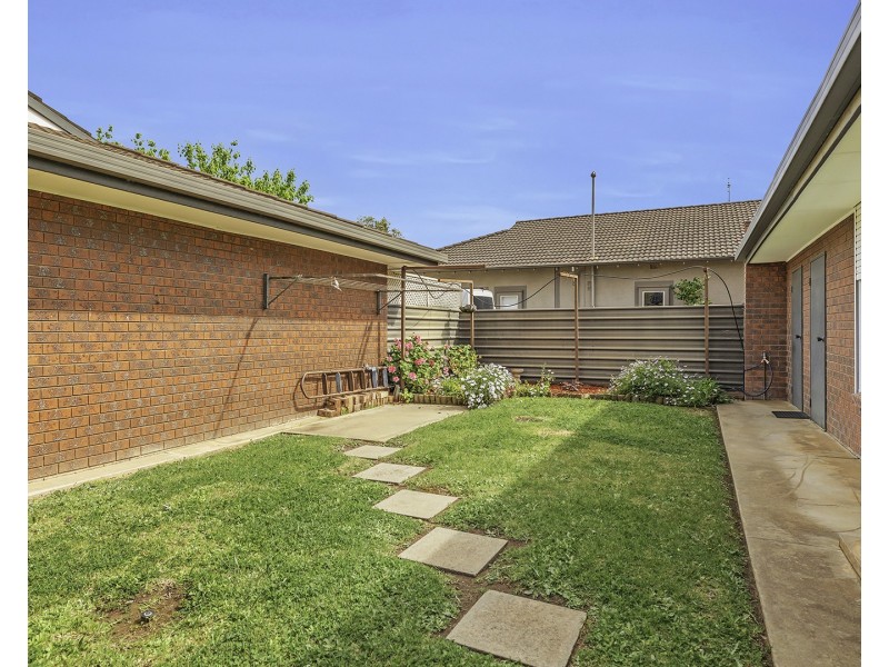 1/51 Hopwood Street, Echuca VIC 3564