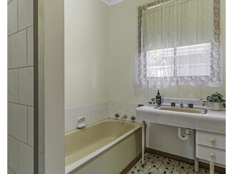 75 Service Street, Echuca VIC 3564