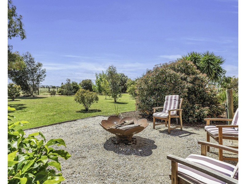 1318 Simmie Road, Strathallan, Echuca VIC 3564
