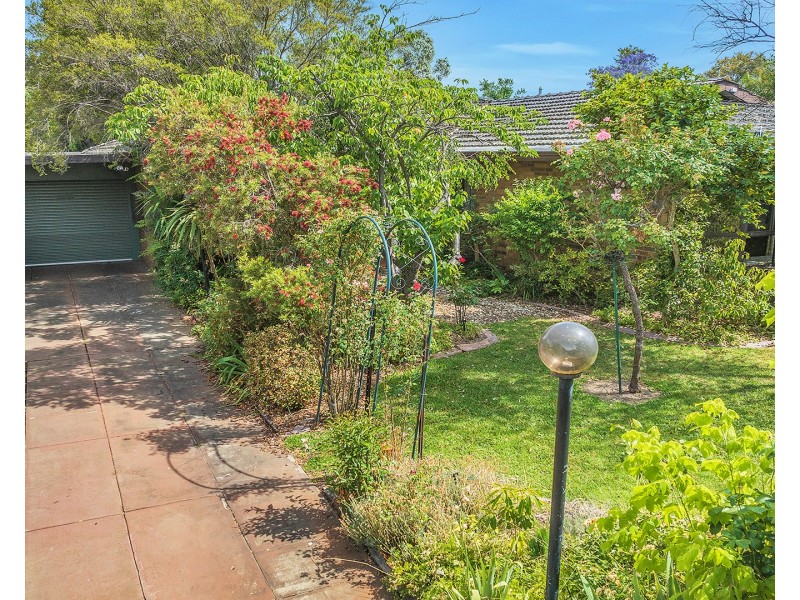 24 Rutley Crescent, Echuca VIC 3564