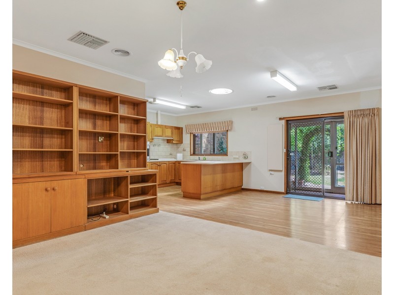 24 Rutley Crescent, Echuca VIC 3564