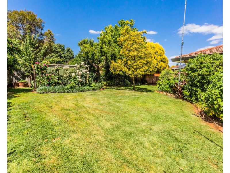 24 Hillview Avenue, Moama NSW 2731