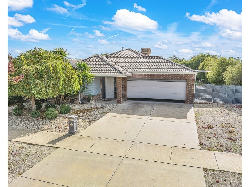 28  Bridlington Avenue, Echuca VIC 3564