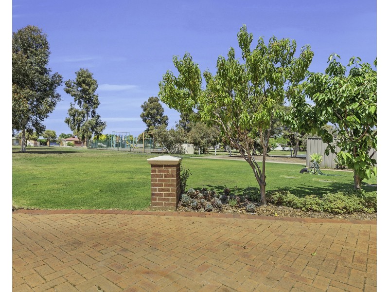 12 Roberts Court, Echuca VIC 3564