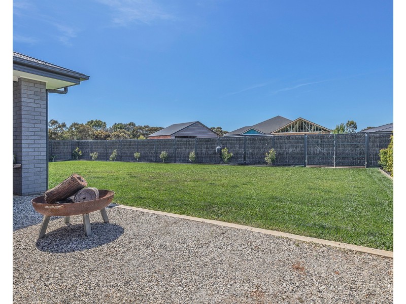 45 Sugar Gums Drive, Moama NSW 2731
