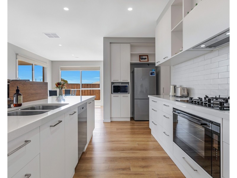 15 Chardonnay Avenue, Moama NSW 2731