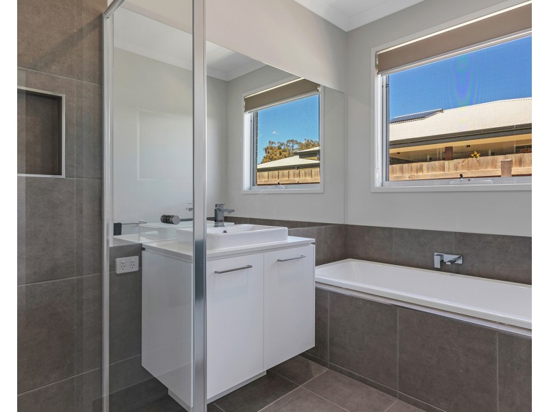 15 Chardonnay Avenue, Moama NSW 2731