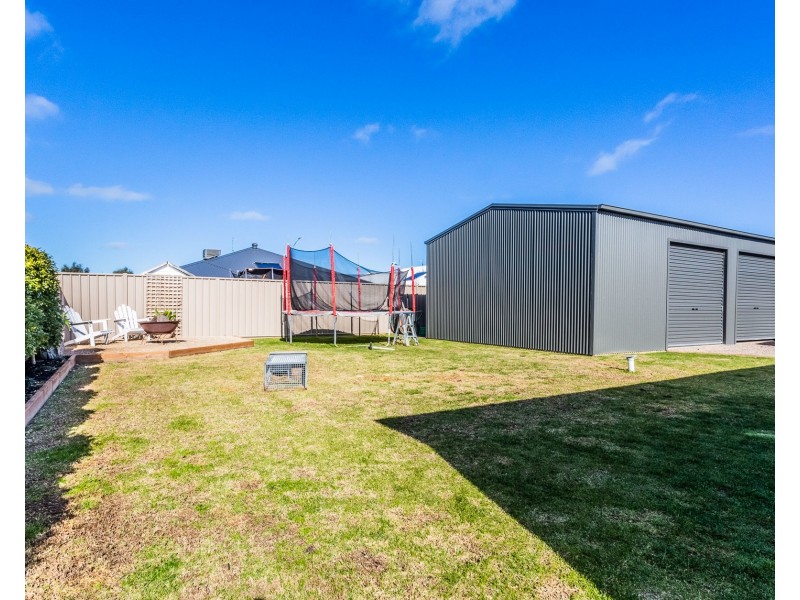 15 Selwyn Street, Echuca VIC 3564