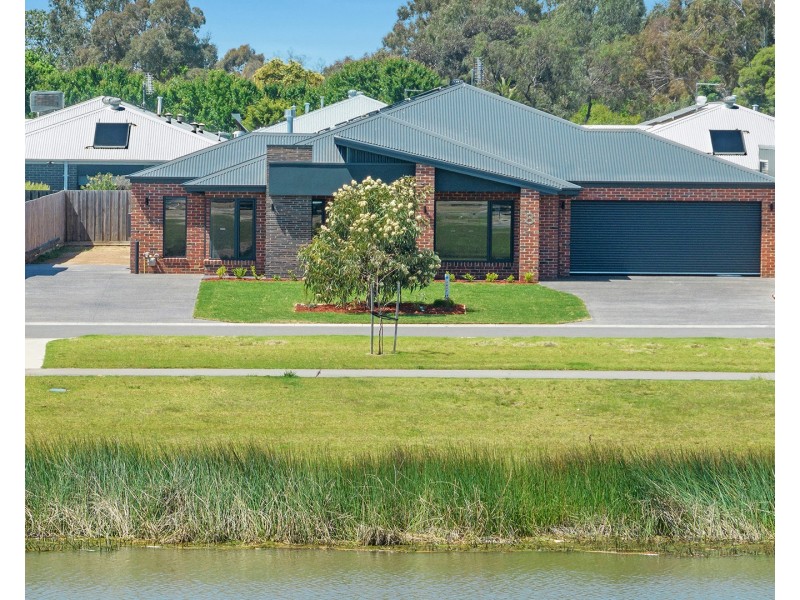 8 Riesling Drive, Moama NSW 2731
