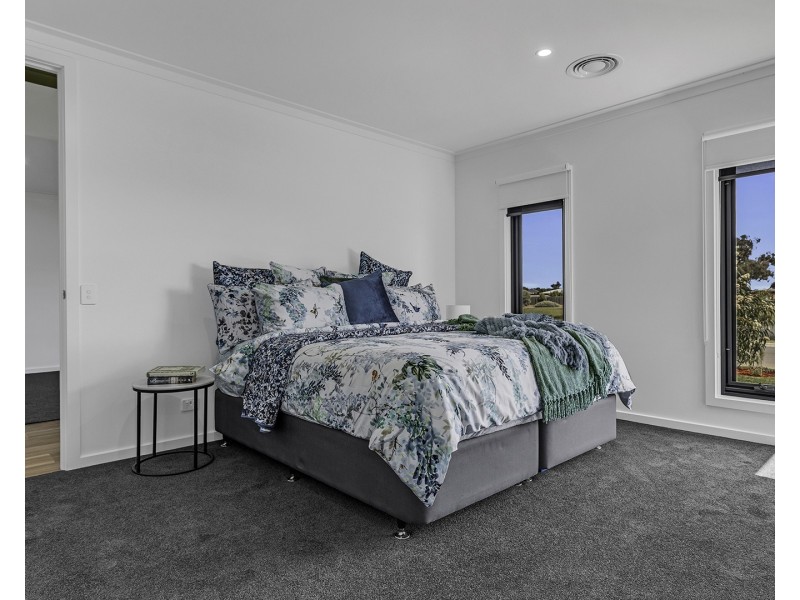 8 Riesling Drive, Moama NSW 2731