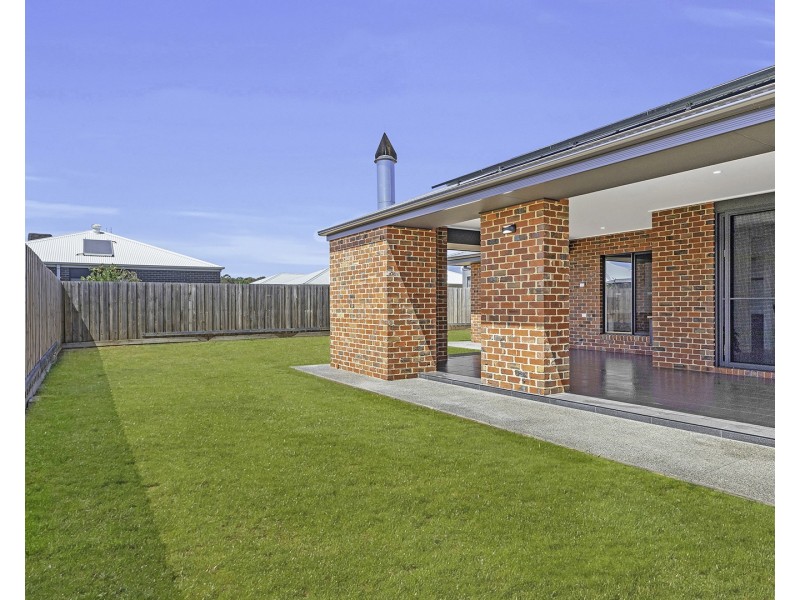 8 Riesling Drive, Moama NSW 2731