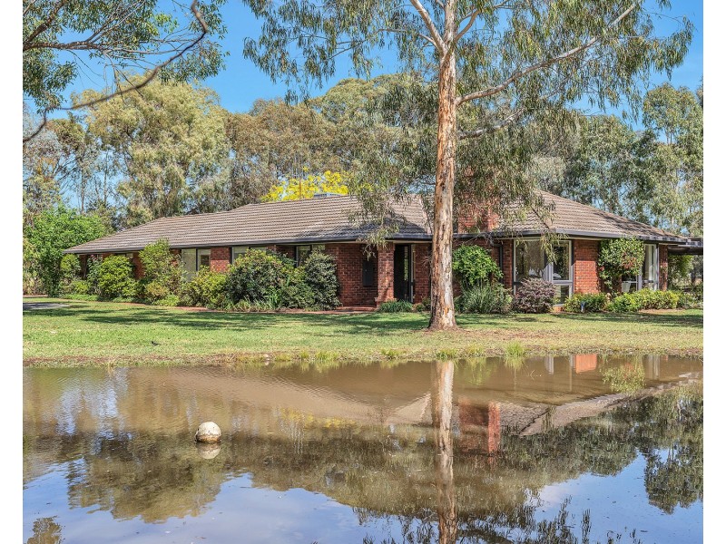 123 Latham Road, Echuca VIC 3564