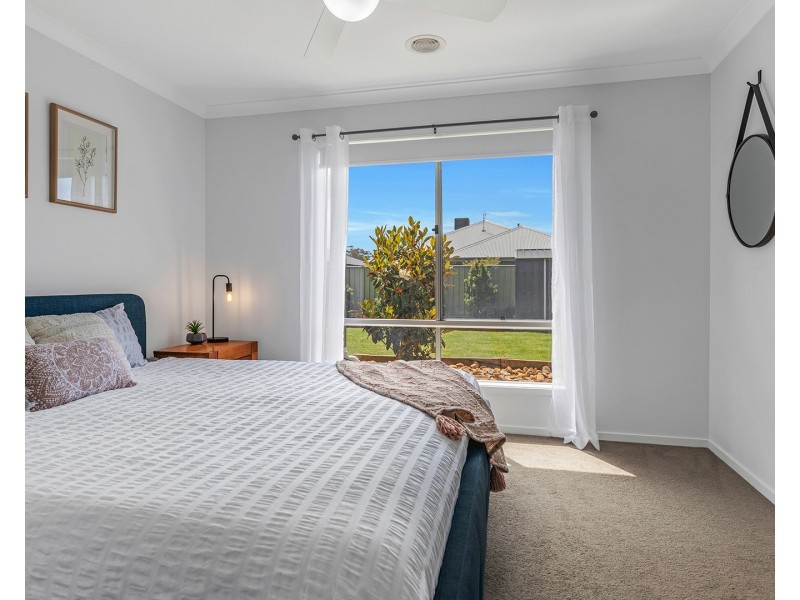 105 Mayflower Drive, Moama NSW 2731