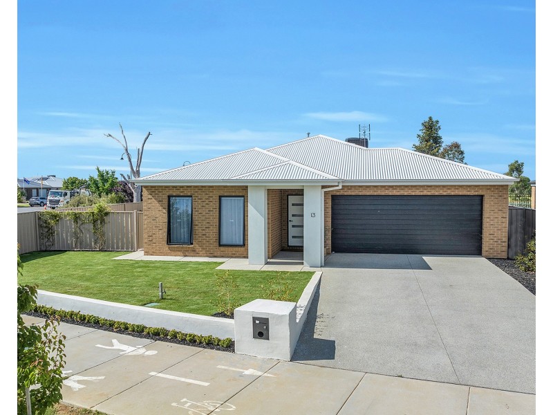 13 Yakoa Natya Avenue, Echuca VIC 3564