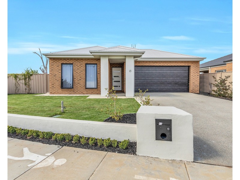 13 Yakoa Natya Avenue, Echuca VIC 3564
