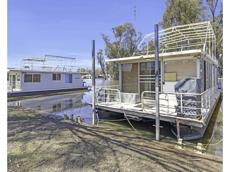 27 & 28 Perricoota Road, Moama NSW 2731
