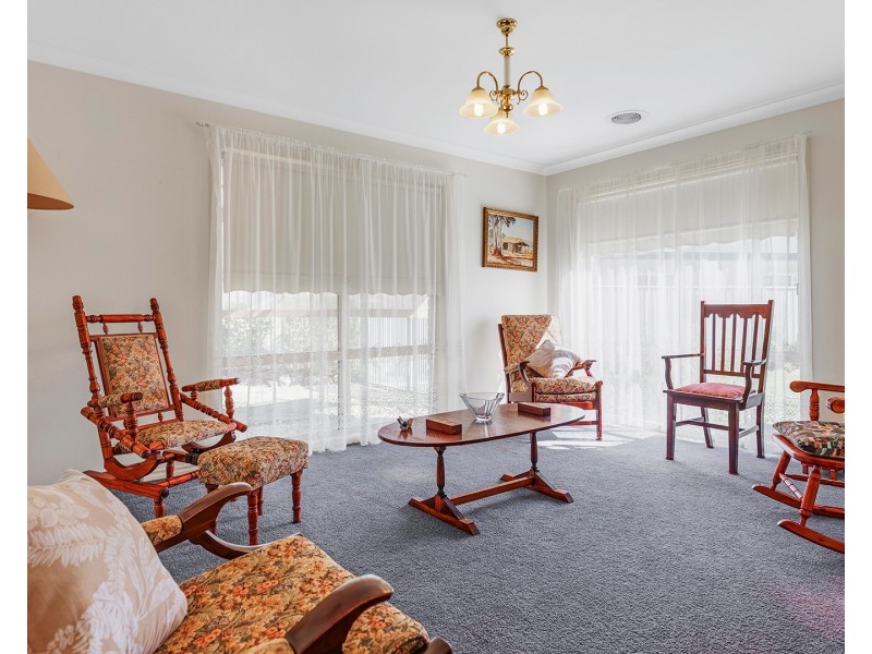 8 Charlton Court, Echuca VIC 3564