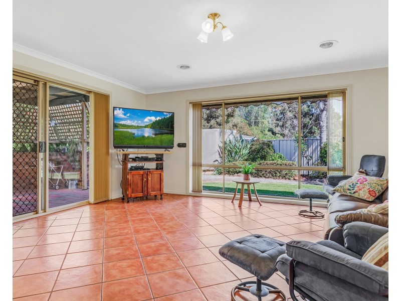8 Charlton Court, Echuca VIC 3564