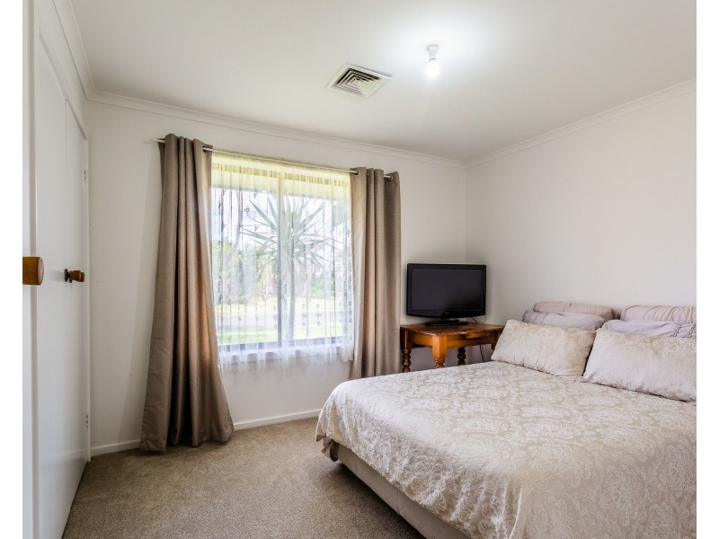12  Pollard Place, Moama NSW 2731