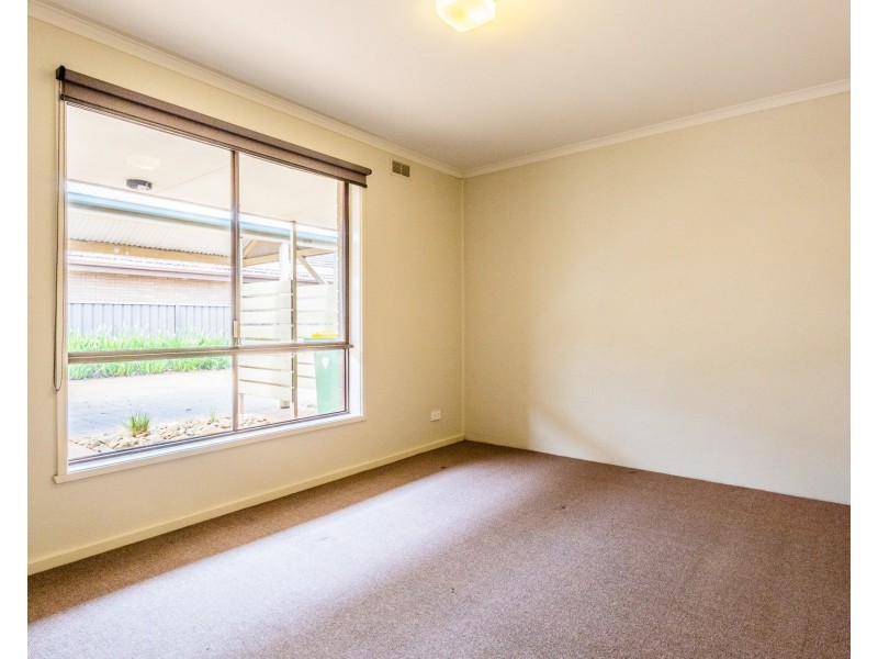 2/37 Premier Street, Echuca VIC 3564