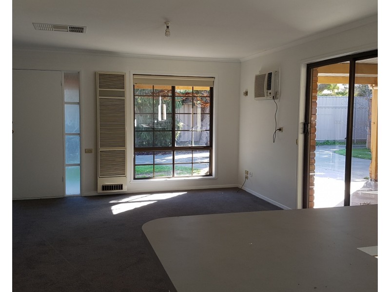 2/118 Haverfield Street, Echuca VIC 3564