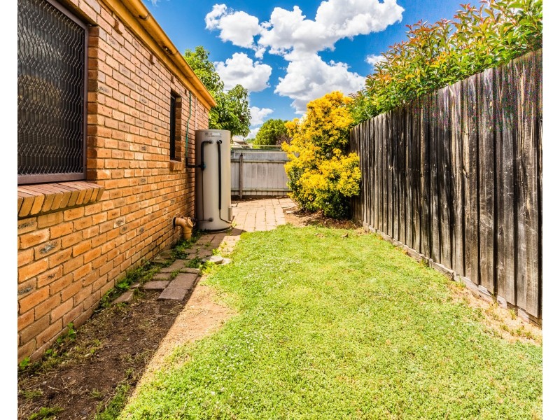 2/118 Haverfield Street, Echuca VIC 3564
