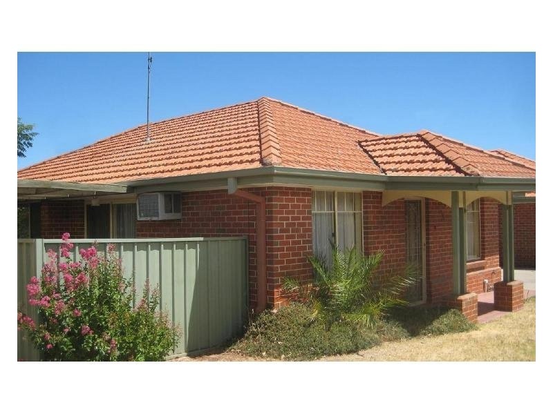 3/90 Hare Street, Echuca VIC 3564