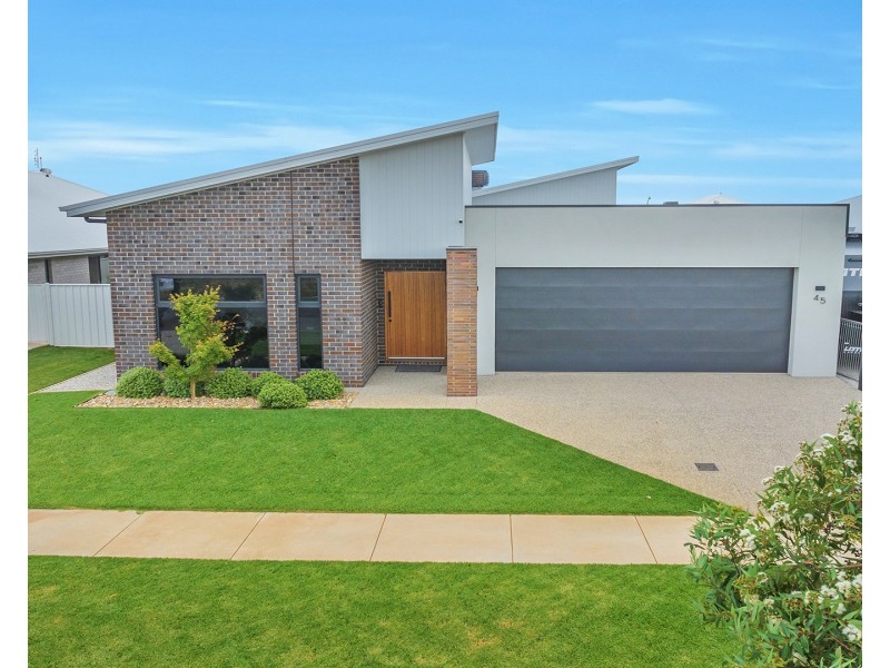 45 Brolga Avenue, Moama NSW 2731