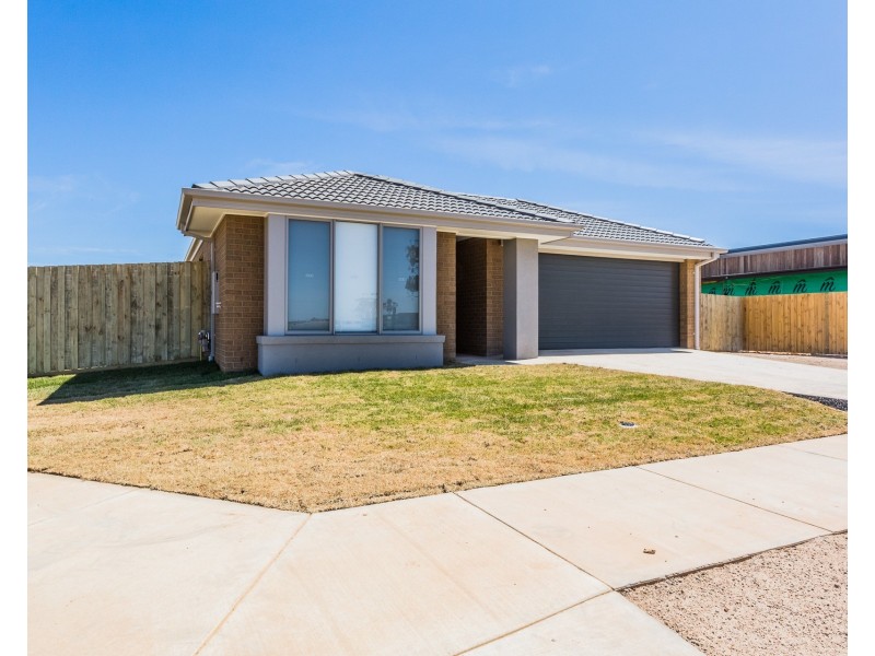 12 Apera Avenue, Moama NSW 2731